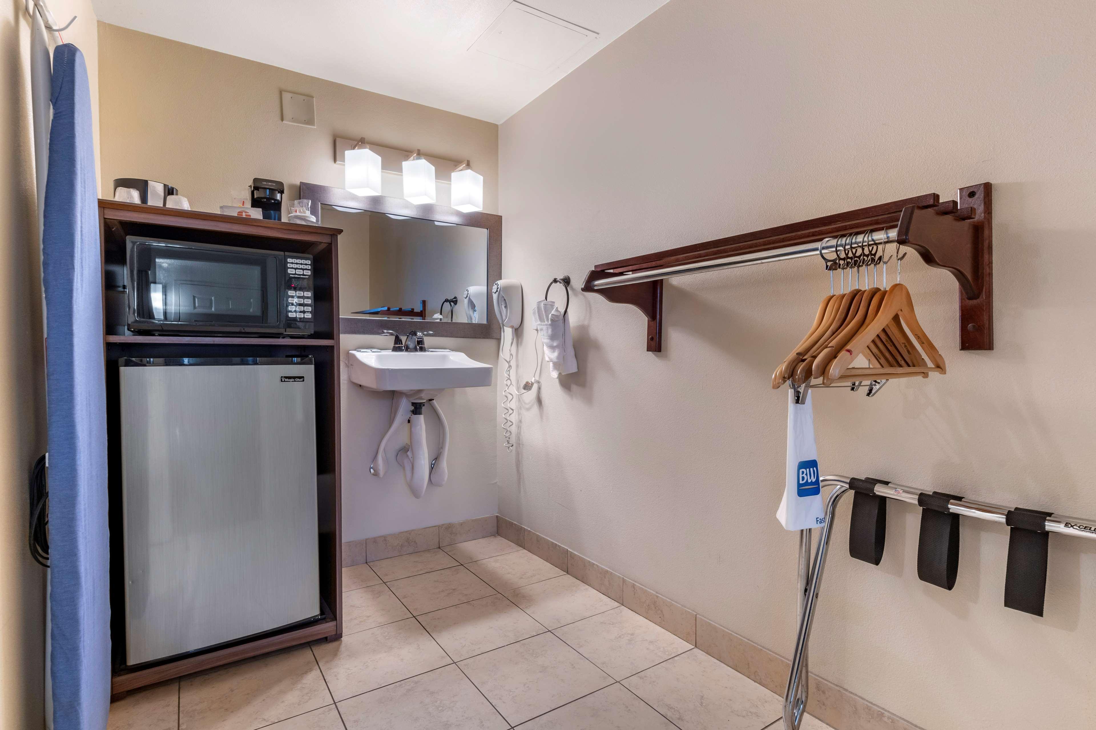 Best Western Town House Lodge Modesto Zewnętrze zdjęcie